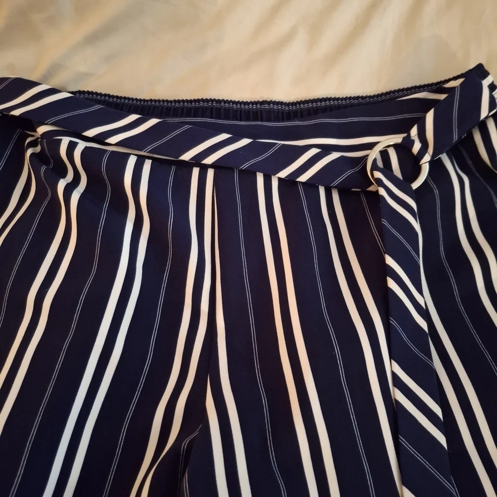 NY Collection Women's Navy and White Striped Palazzo Pants